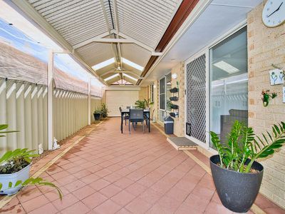 74 Chelmsford Avenue , Port Kennedy