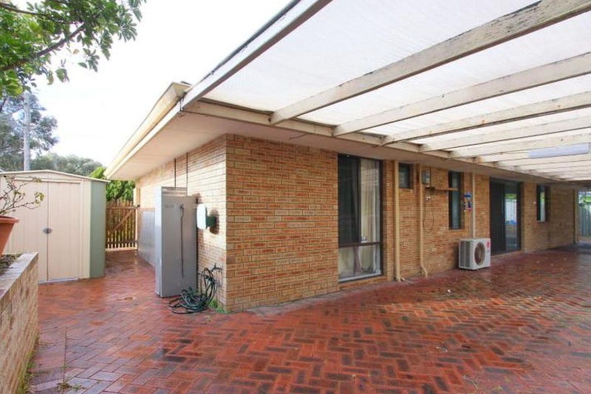 75 Lysander Drive, Heathridge