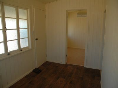 2 SUNBIRD STREET, Longreach