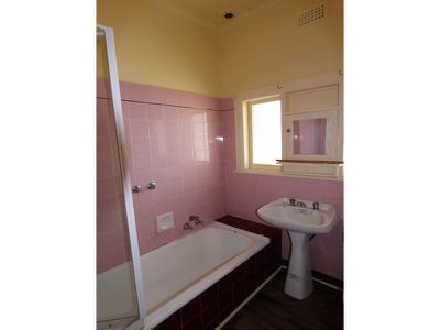 14 Clonard Avenue, Geelong West