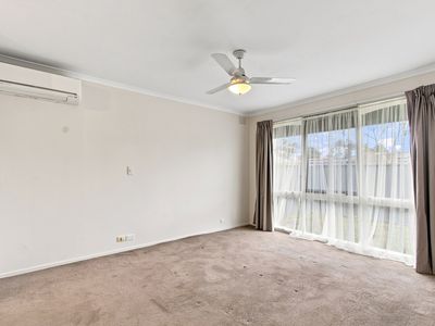 2 King Avenue, Sale