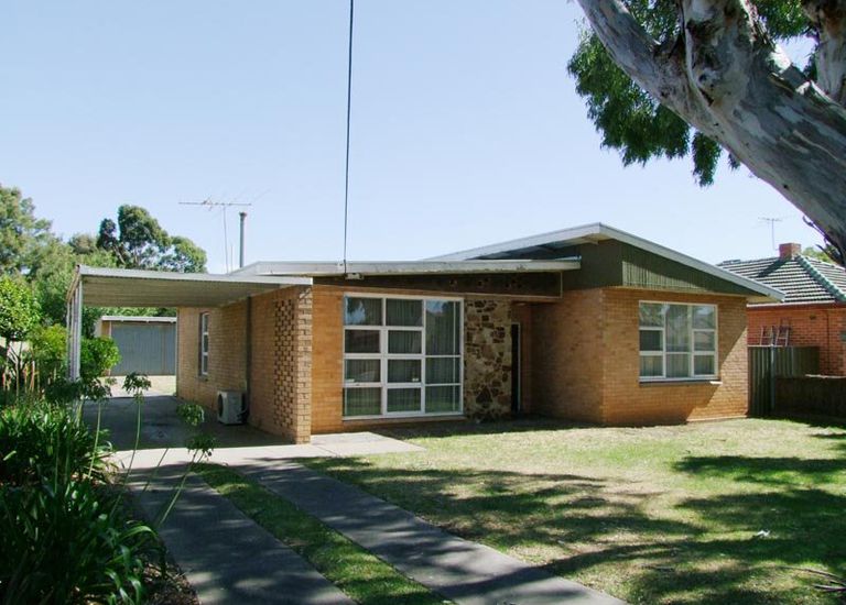 309 Oaklands Road, Marion
