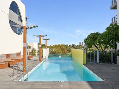 15 / 39-43 Bow River Crescent, Burswood