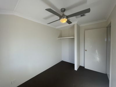 2 Earlsferry Green, Kinross