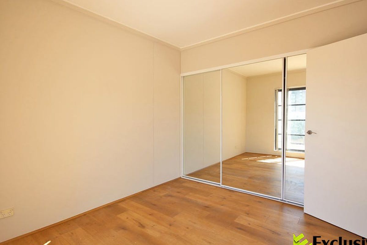 310E / 138-140 Carillon Avenue, Newtown