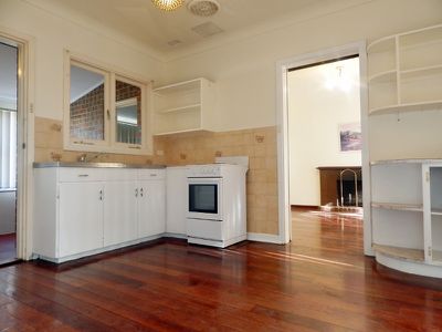 30 Victoria Street, Dianella