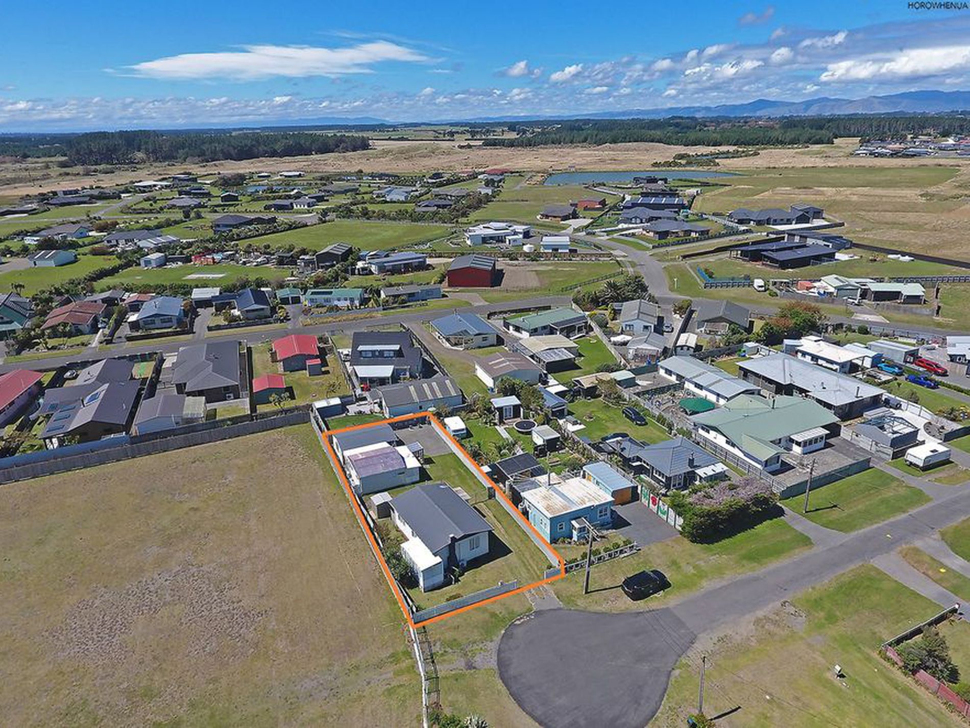 8 Hart Street, Foxton Beach