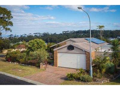 5 James Cook Court, Tura Beach