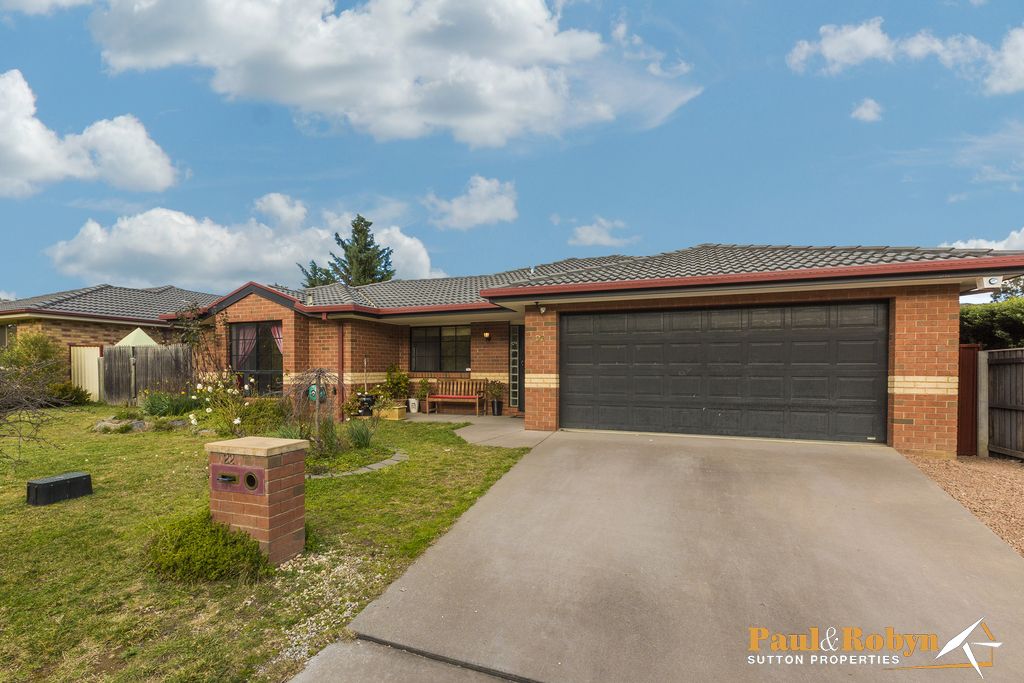 22 Dillwynia Crescent, Jerrabomberra
