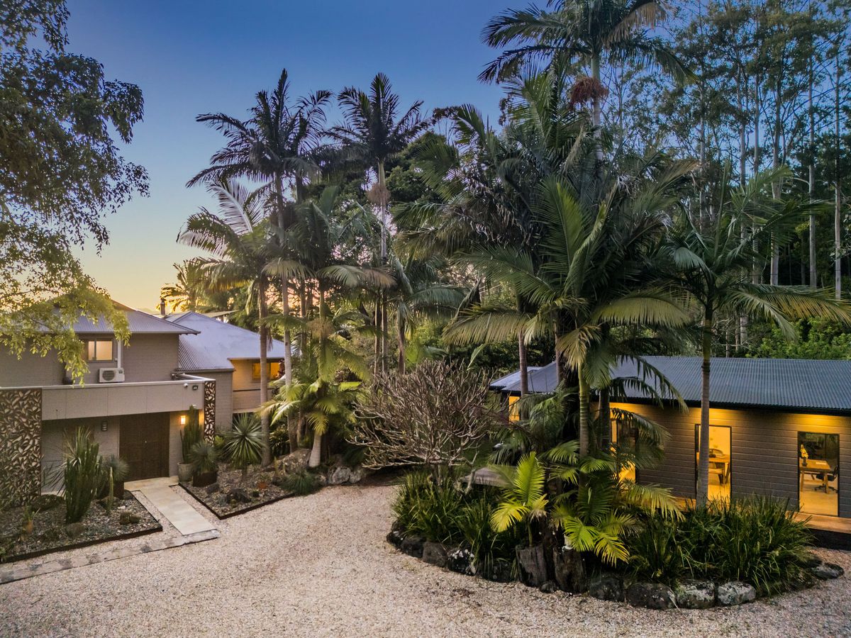 189 Coopers Lane West, Main Arm