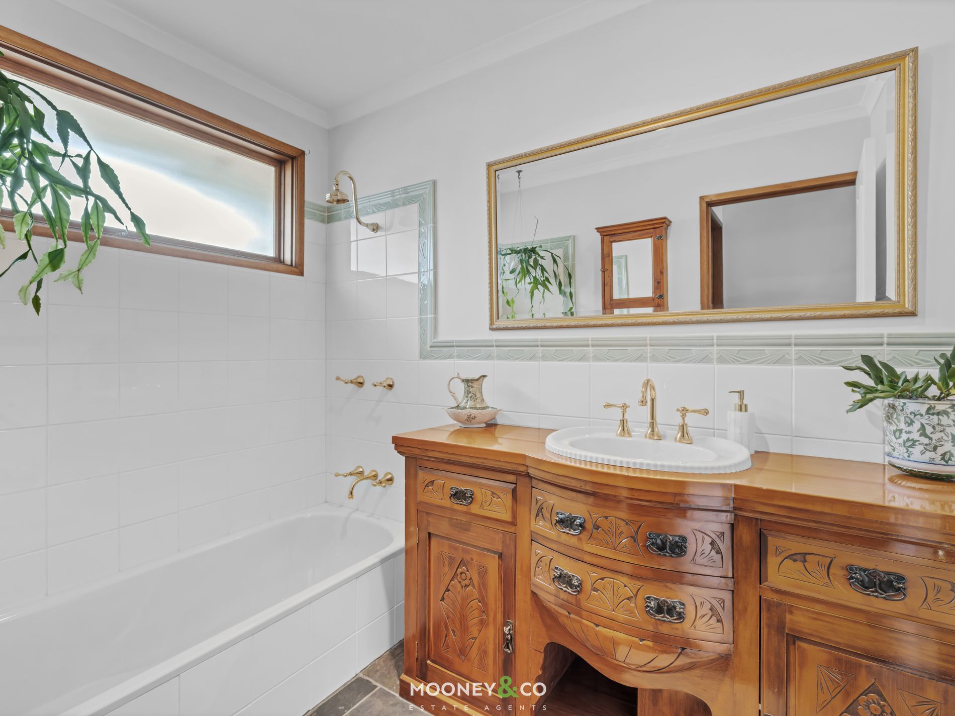 43 Holbourne Drive, Junction Village