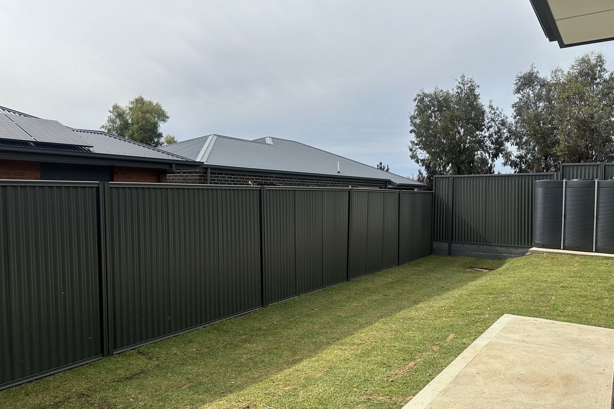 4 Raylene Court, Blakeview