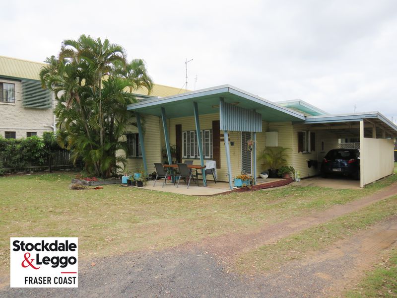 Real Estate Agent Booral Vicki Squires Realty