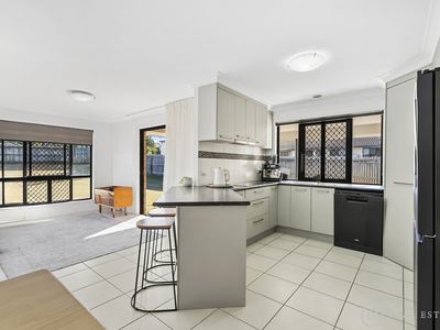 9 Galleon Court, Taroomball