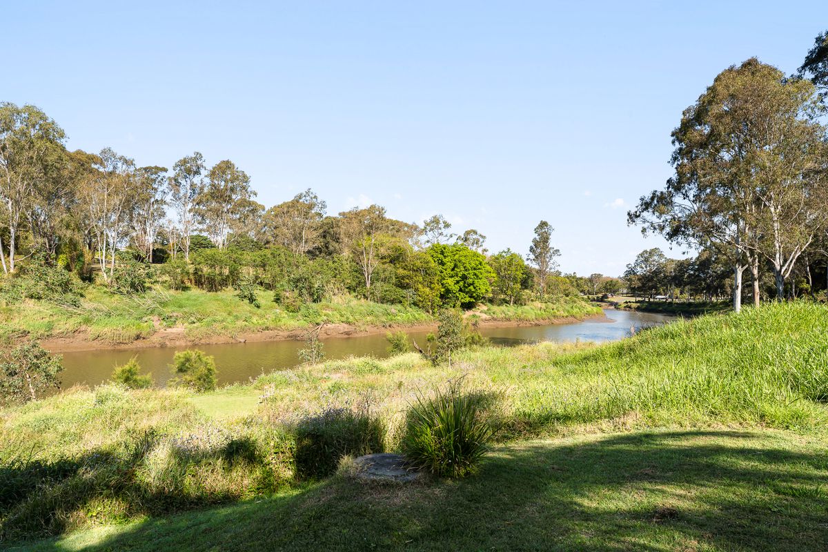 8B Eastwood Street, North Ipswich