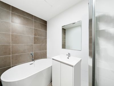 27 / 17-21 The Crescent, Fairfield