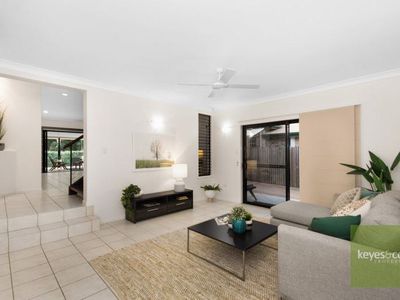 8 Regatta Crescent, Douglas
