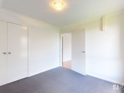 24 Lansdowne Drive, Dubbo