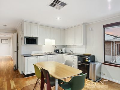 47 Bateman Road, Mount Pleasant