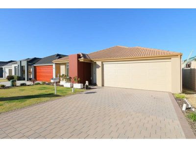 20 Terracina Parkway, Piara Waters