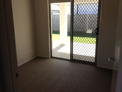 1 Headland Drive, Birtinya