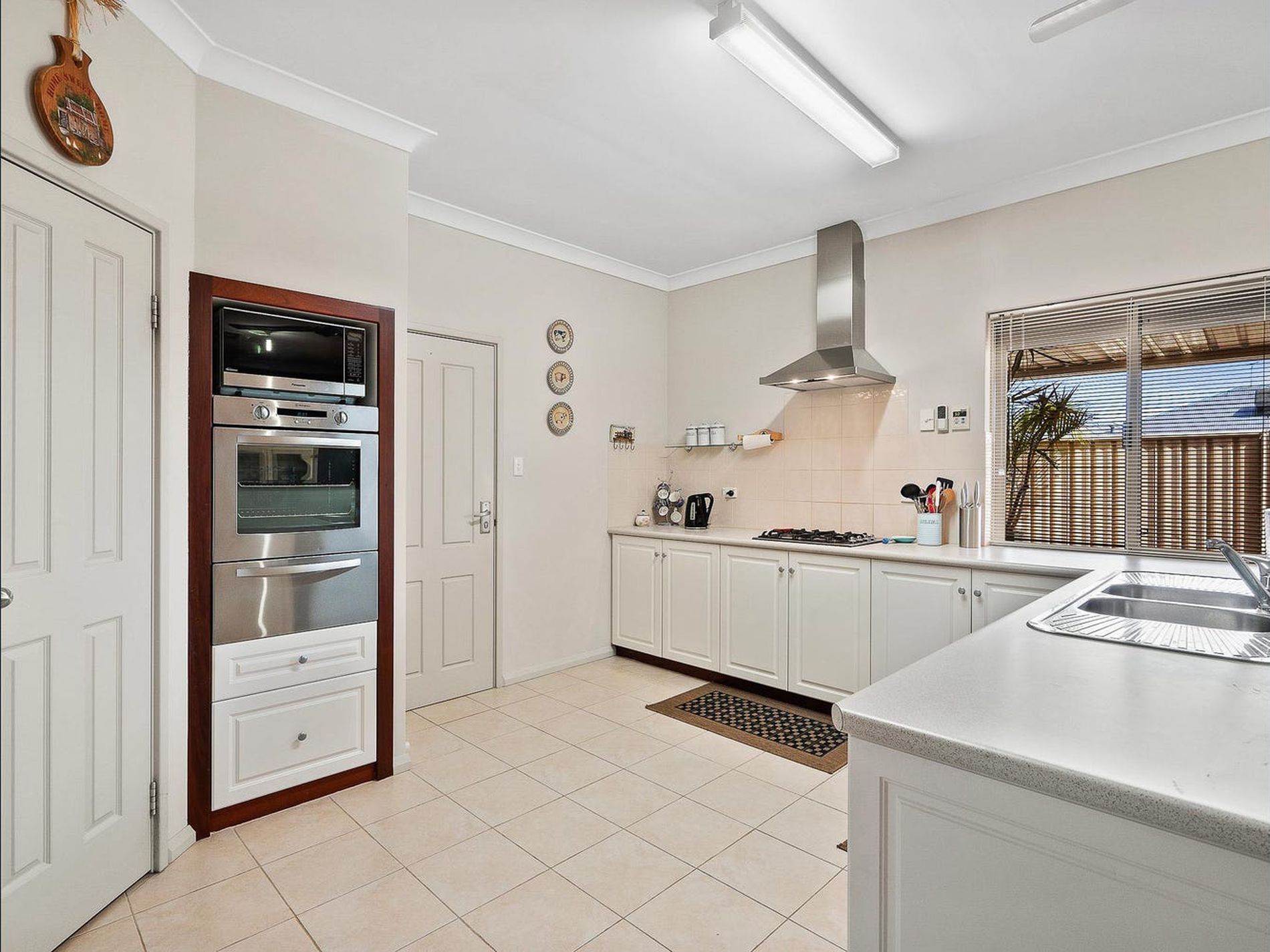 39 Moojebing Street, Bayswater