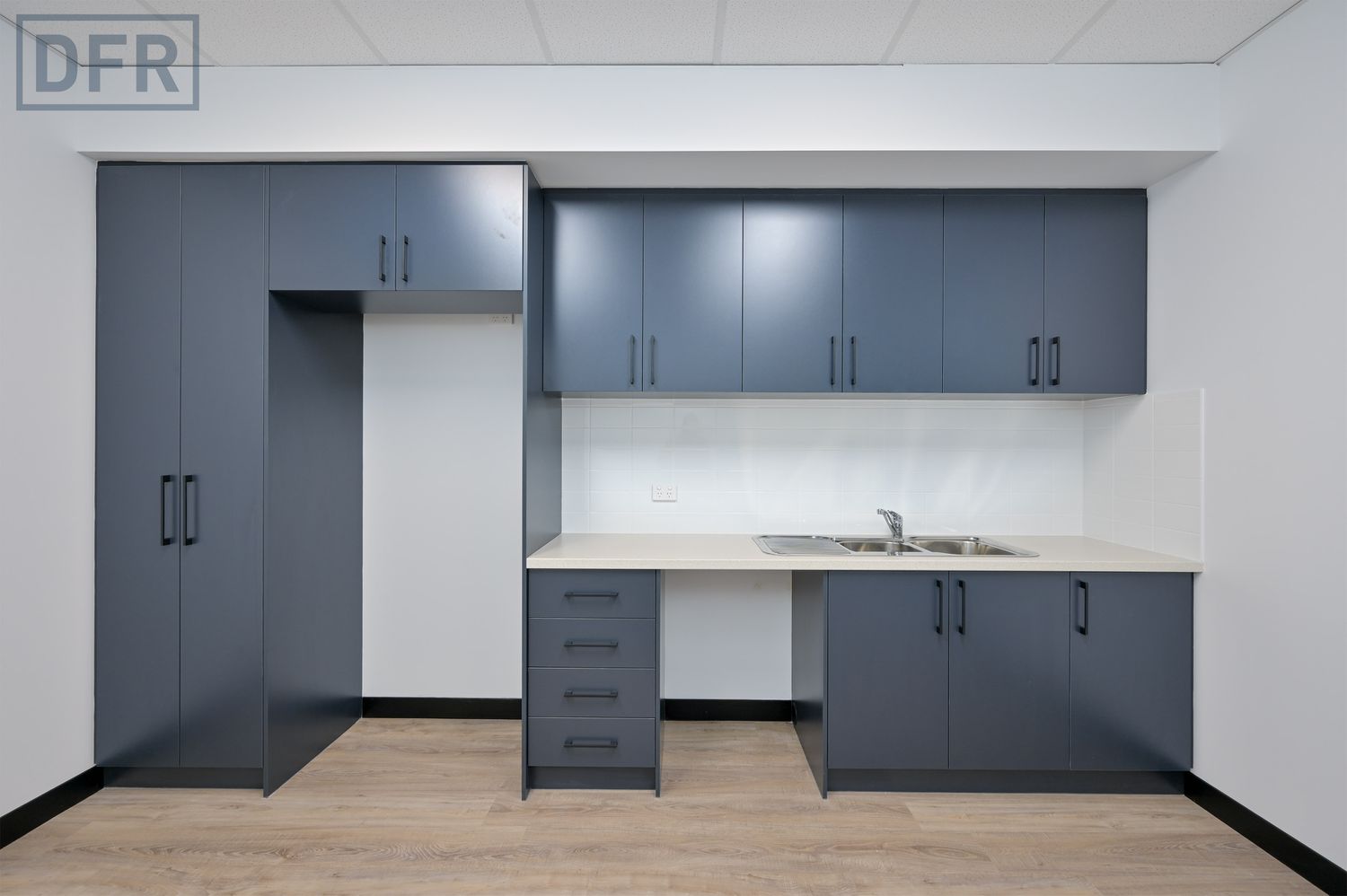 2 / 11 Freight Road, Kenwick