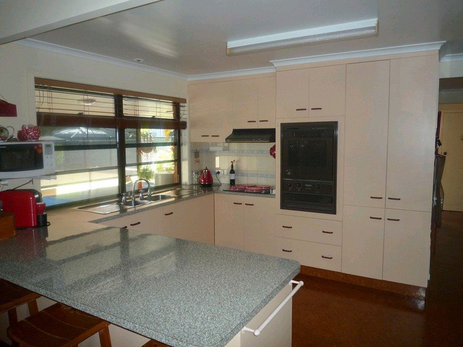31 Emperor Street, Woodgate