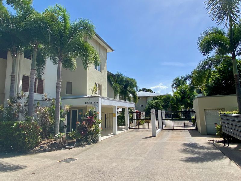 33 / 1804 Captain Cook Highway, Clifton Beach