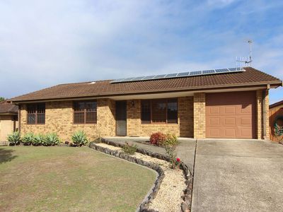 26 Rest Point Parade, Tuncurry