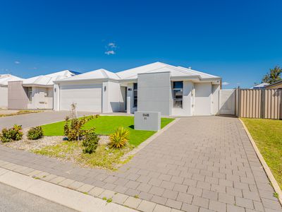 52 Bucker Street, Whitby