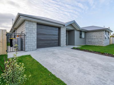 148 Derwent Crescent, Glengarry