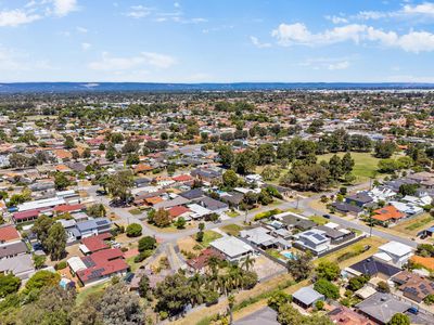 8 Parklands Square, Riverton