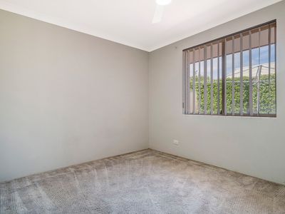2B Eaglemont Drive, Swan View