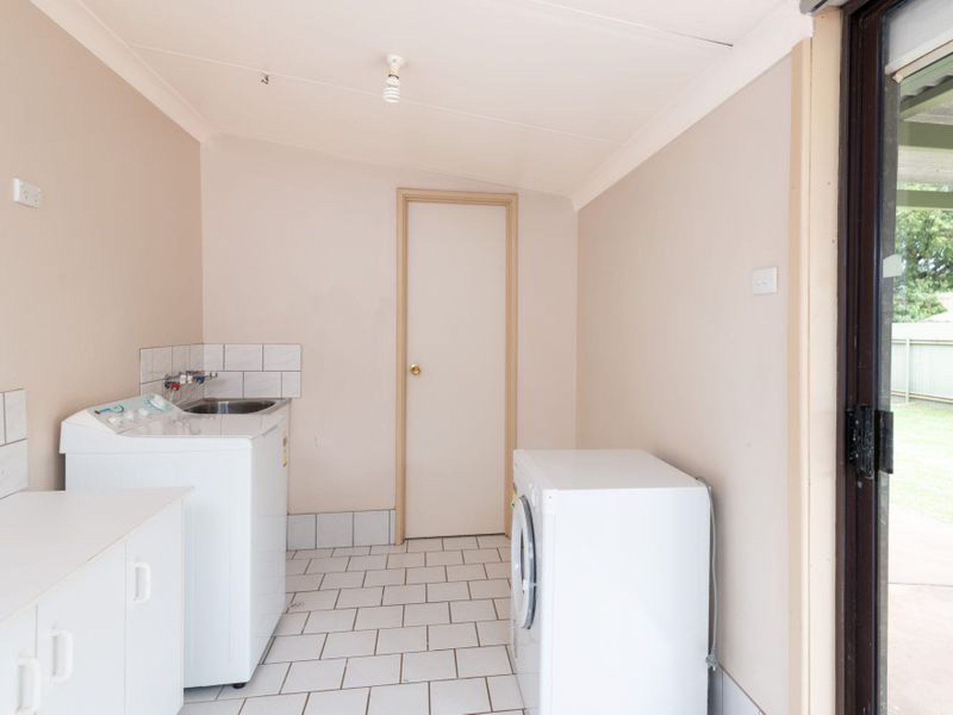 2 Hare Street, Lamington