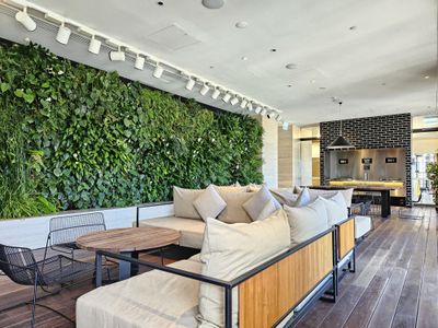 1306 / 318 Russell Street, Melbourne