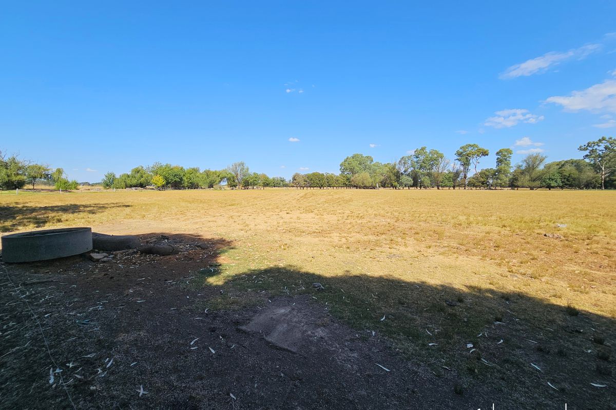 403 Hill Road, Stanhope