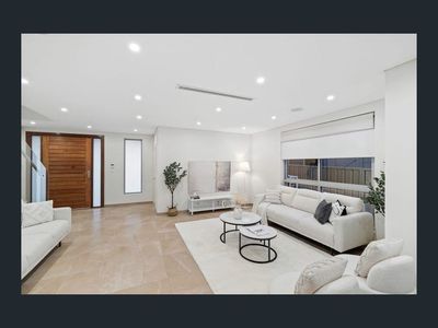 19A Waterloo Road, Greenacre