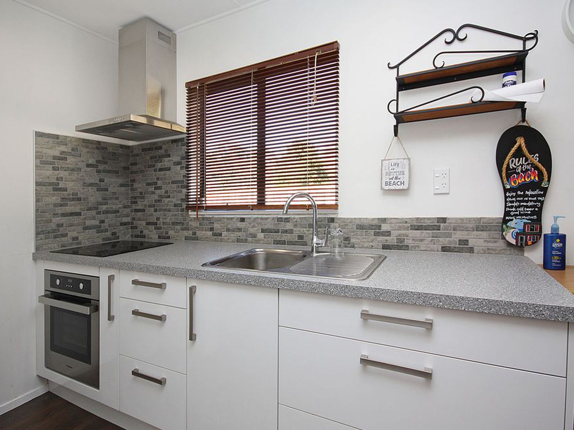 3 A Dale Road, Raumati South