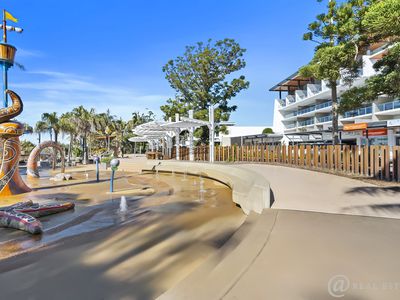 101 / 32 Anzac Parade, Yeppoon