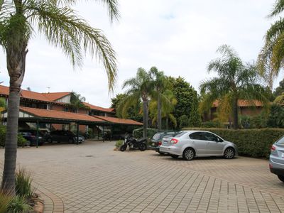 10 / 56 Moondine Drive, Wembley