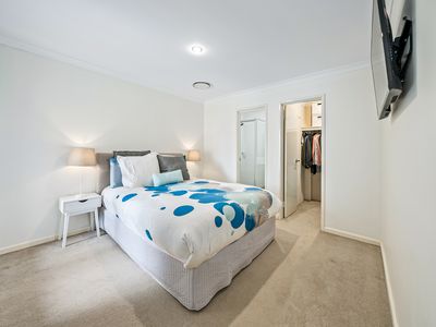 43 Sawooth Bend, Banksia Grove