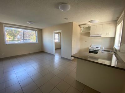 2 / 34 Geelong Road, Footscray