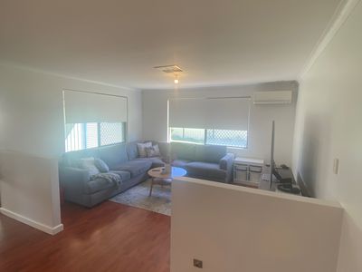 19 Narrier Close, South Guildford