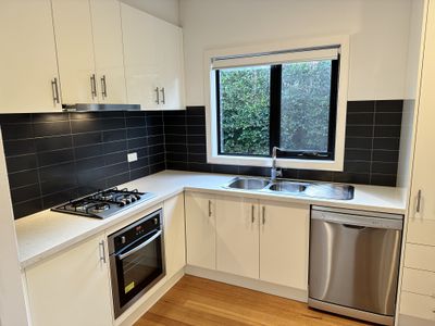 3 / 37 Watt Avenue, Oak Park