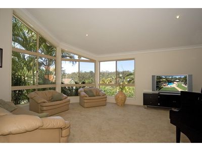 10 Willmott Court, Rochedale South