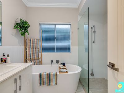 15 Seaside Avenue, Yanchep