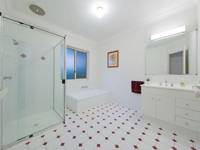 73 Tallow Wood Place, Mount Gravatt East
