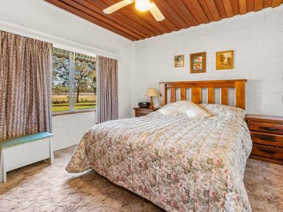 48 Lakeside Boulevard, Derrinal