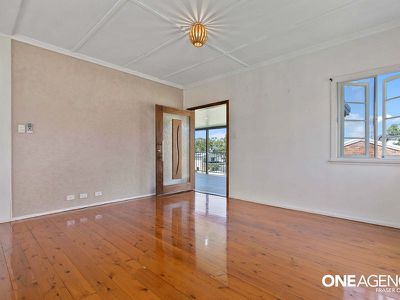 22 Petrel Avenue, River Heads